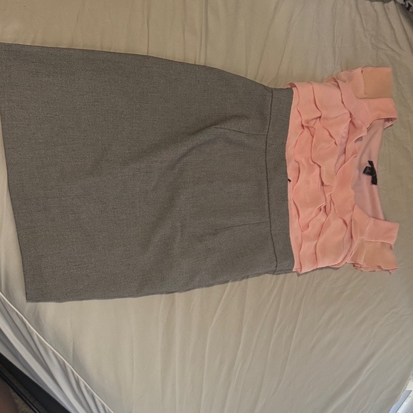 BCX Dresses & Skirts - BCX Women's Blush and Charcoal Pencil Skirt